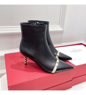 Valentino Roman Stud Ankle Booties With Sculpted Heel Women Calfskin Black/White