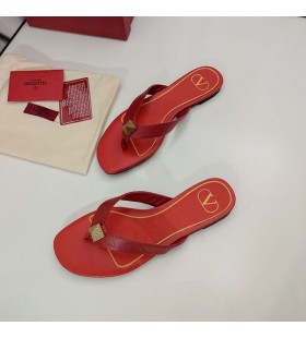 Valentino One Stud Flip-Flop Slides Women Calfskin Red