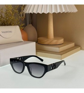 Valentino VA1118 Squared Napszemüveg-Acetát Keret Vlogo Kristály Fekete