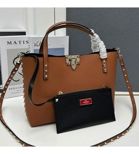Valentino Kis Rockstud Tote Belső Tasak Az Szemcsés Barna Borjúbőr