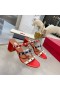 Valentino Rockstud Tiubh-Heeled Sleamhnáin Mná Calfskin Dearg/Donn