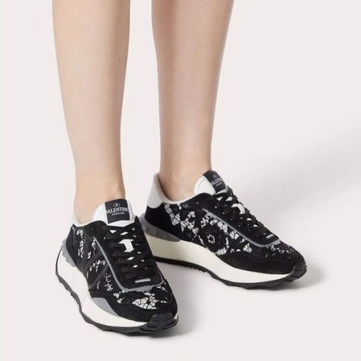 Valentino Lacerunner Sneakers Con VLogo Unisex in Pizzo e tessuto a rete Nero