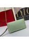 Valentino Små Rockstud Wristlet Clutch Med Kjede I Kalveskinn Mint Grønn