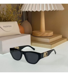 Valentino VA1118 Squared Solbriller Acetate Ramme Med Vlogo Krystaller Black/Gold