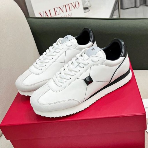 Valentino Stud Around Low-Top Sneakers Unisex Calfskin And Suede White/Black