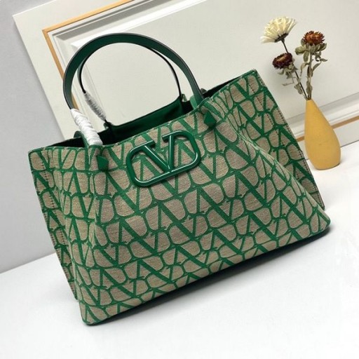 Markowe Gospodarcza Torba Valentino Medium VLogo Z Nitami Z tkaniny Toile Iconographe Zielony