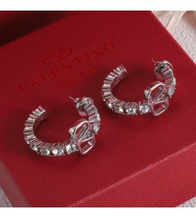 Oryginalne Kolczyki Valentino Mini VLogo Z Metalu Z Kryształami Swarovski W Kolorze Srebrnym