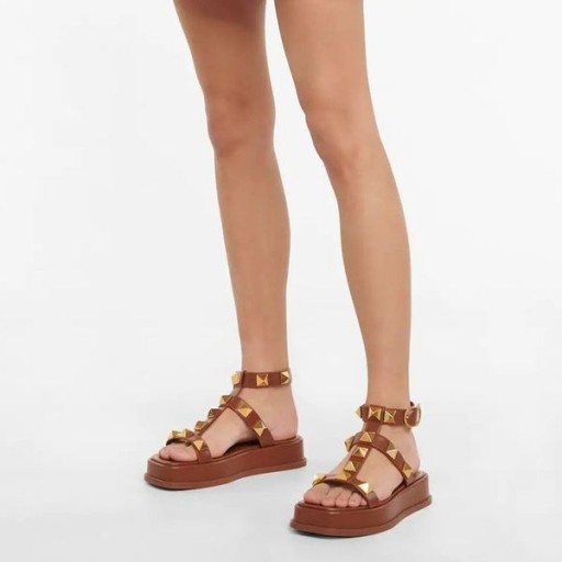 Valentino Roman Stud Platforma Sandale Cu Glezna Curea Femei Din Piele De Vițel Maro
