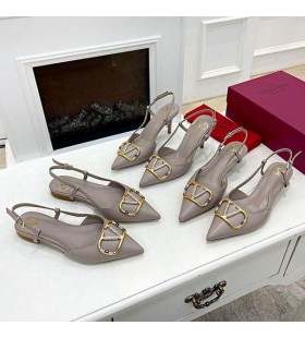 Valentino VLogo Semnătura Slingback Pompe Cu Cristale Femei Taupe Din Piele De Vițel
