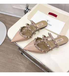 Valentino Rockstud Catâri Cu Bretele Pentru Femei Din Piele De Brevet De Cires