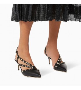 Ovocné Rockstud Slingback Čerpadlá S Asymetrickým-Popruhy Ženy Teľacina Čierna