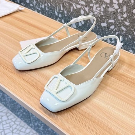 발렌티노 VLogo 서명 숙 아파트 여성 특허 가죽색