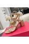 발렌티노 Rockstud 샌들과 함께 스트랩 여성 송아지 로즈 골드