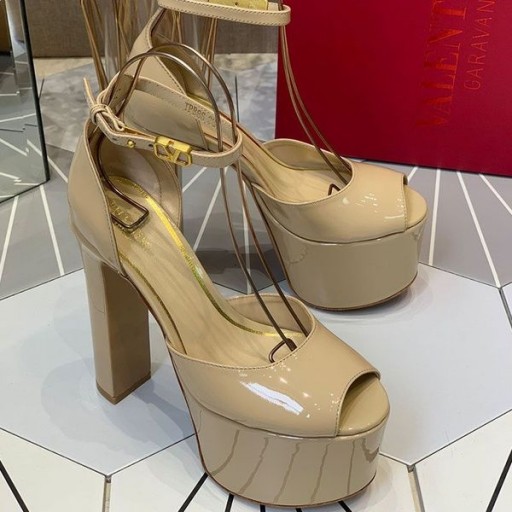 Ženske Sandale na platformu Valentino Tan-Go S remenom Na щиколотке Od Lakirane Kože Kaki
