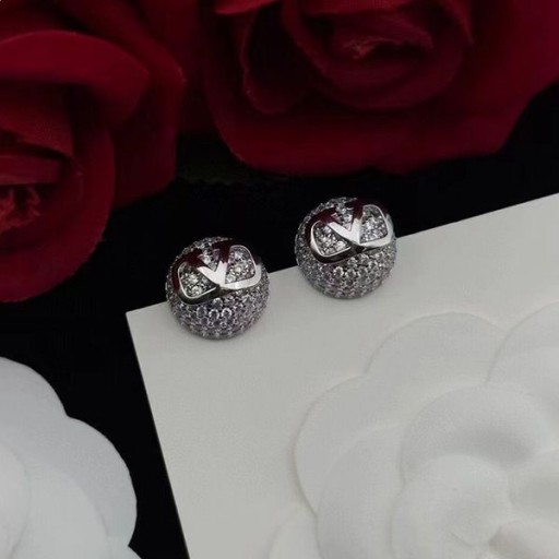 Valentino VLogo Signatur Halvklotet Örhängen I Metall Med Silver Kristaller