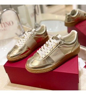 Valentino Upvillage Låg Topp Sneakers Unisex Kalvskinn Guld