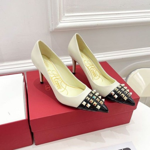 Çivili Toecap Kadın Pürüzsüz Deri Beyaz/Siyah ile Valentino Rockstud Pompaları
