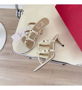 Valentino Rockstud Flip-Flop Topuklu Slaytlar Kadın Dana Derisi Beyaz