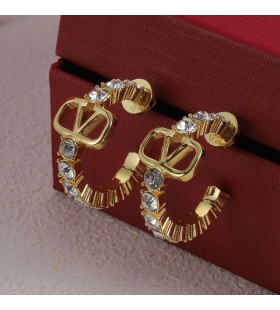 Swarovski Kristalleri Altın ile Metalden Valentino Mini VLogo İmzalı Küpeler