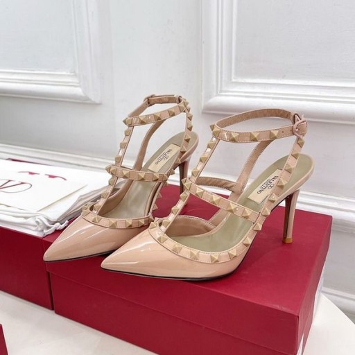 Valentino Rockstud De Correa De Tobillo Bombas De Las Mujeres De Cuero De Patente De Albaricoque