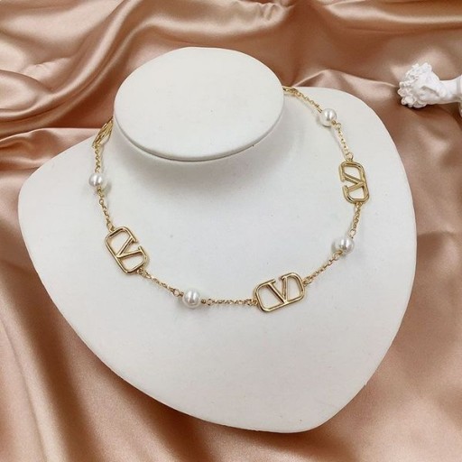 Valentino VLogo Firma Collar En Metal Con VLogos y Perlas de Oro