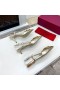 Valentino VLogo Firma Slingback Bombas Con Los Cristales De Las Mujeres De Piel De Becerro De Oro