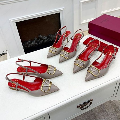 فالنتينو VLogo التوقيع مضخات Slingback مع بلورات المرأة جلد العجل رمادي داكن/أحمر