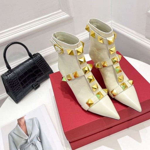 Valentino Rockstud Kotníkové Botičky 70MM Ženy pravá kůže, Béžová