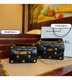 Valentino Roman Stud Taška Přes Rameno V Nappa Kůže Černá