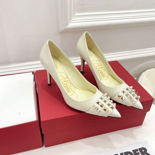 Valentino Rockstud Pumper Med Dupper Tåkappe Kvinder Glat Læder Hvid