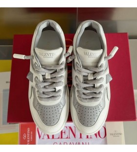 Valentino En Stud XL Lav-Top Sneakers Unisex Nappa Læder Hvid/Sølv