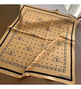 Valentino VLogo Tørklæde 50 Kvinder Twill Silke Gul