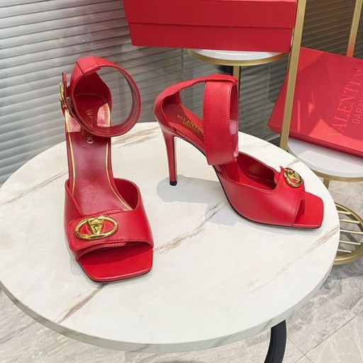Valentino Vlogo Romeinse Gesp Sandalen Vrouwen Kalfsleer Rood