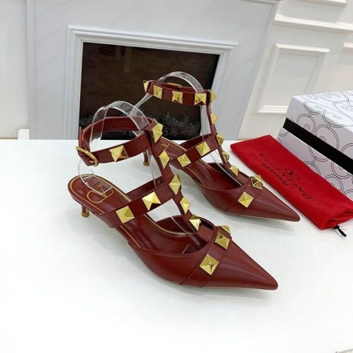 Valentino Roman Yo Pumput Hihnat Naisten Calfskin Viininpunainen