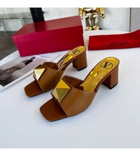 Valentino Yksi Yo Paksu-Heeled Dioja Naisten Calfskin Ruskea