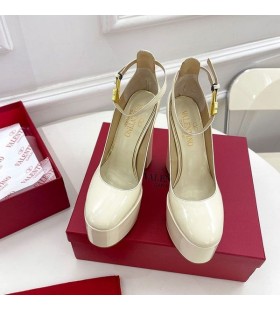 Valentino Tan-Go Platform Pumput Nilkka Hihna Naisten Kiiltonahka Beige