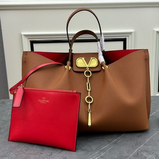 Valentino Grand VLogo Échapper Fourre-Tout En Cuir De Veau Grainé Marron