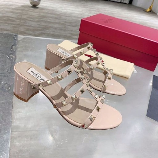 Valentino Rockstud D'Épaisseur À Talons Diapositives Femmes En Cuir Verni Kaki