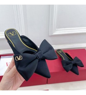 Valentino VLogo Arc Mules Femmes De Soie Noir