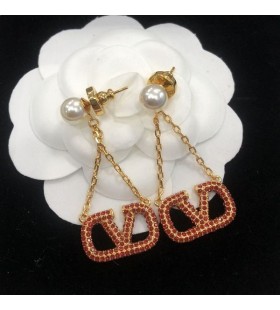 Valentino Petit VLogo Signature de la Chaîne de Boucles d'oreilles En Métal Avec des Perles et des Cristaux d'Or/Rouge
