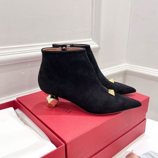 Valentino Einem Stud Knöchel Booties 50MM Damen Wildleder Schwarz