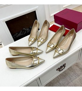 Valentino, VLogo Signatur Pumpen Mit Kristallen Frauen Kalbsleder Gold