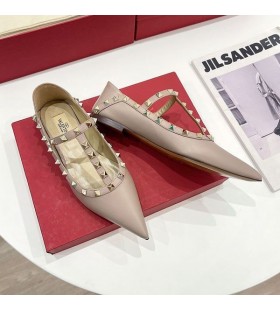 Valentino Rockstud Ballerina Flats Mit T-Strap Frauen Patent Leder Rosa