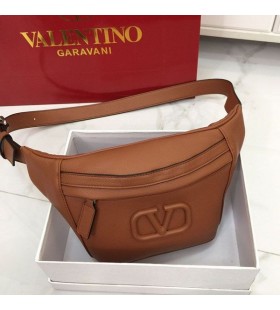 Valentino Μικρό VLogo Τσάντα Ζωνών Σε Κοκκώδη Καφέ Δέρμα Μοσχαριού